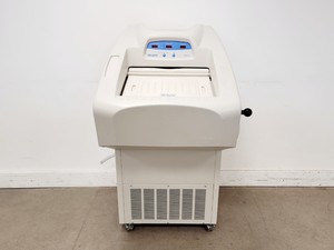 Thumbnail image of Bright Model OTF5000 Cryostat w/ 2 x Cryo-m-bed, 2 x Object Holders & Blade