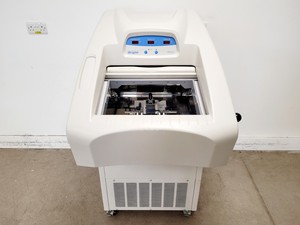 Thumbnail image of Bright Model OTF5000 Cryostat w/ 2 x Cryo-m-bed, 2 x Object Holders & Blade