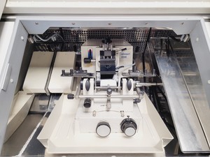 Thumbnail image of Bright Model OTF5000 Cryostat w/ 2 x Cryo-m-bed, 2 x Object Holders & Blade