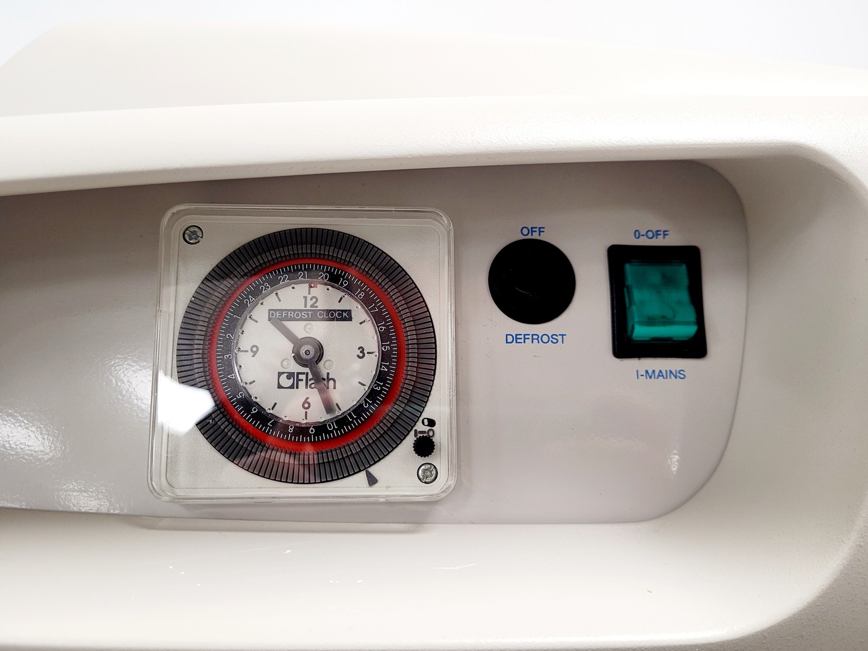 Image of Bright Model OTF5000 Cryostat w/ 2 x Cryo-m-bed, 2 x Object Holders & Blade