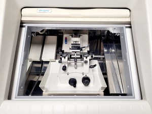 Thumbnail image of Bright Model OTF5000 Cryostat w/ 2 x Cryo-m-bed, 2 x Object Holders & Blade