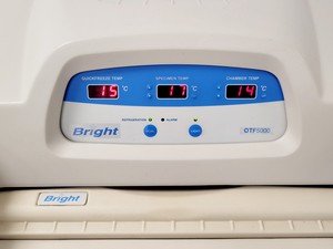 Thumbnail image of Bright Model OTF5000 Cryostat w/ 2 x Cryo-m-bed, 2 x Object Holders & Blade