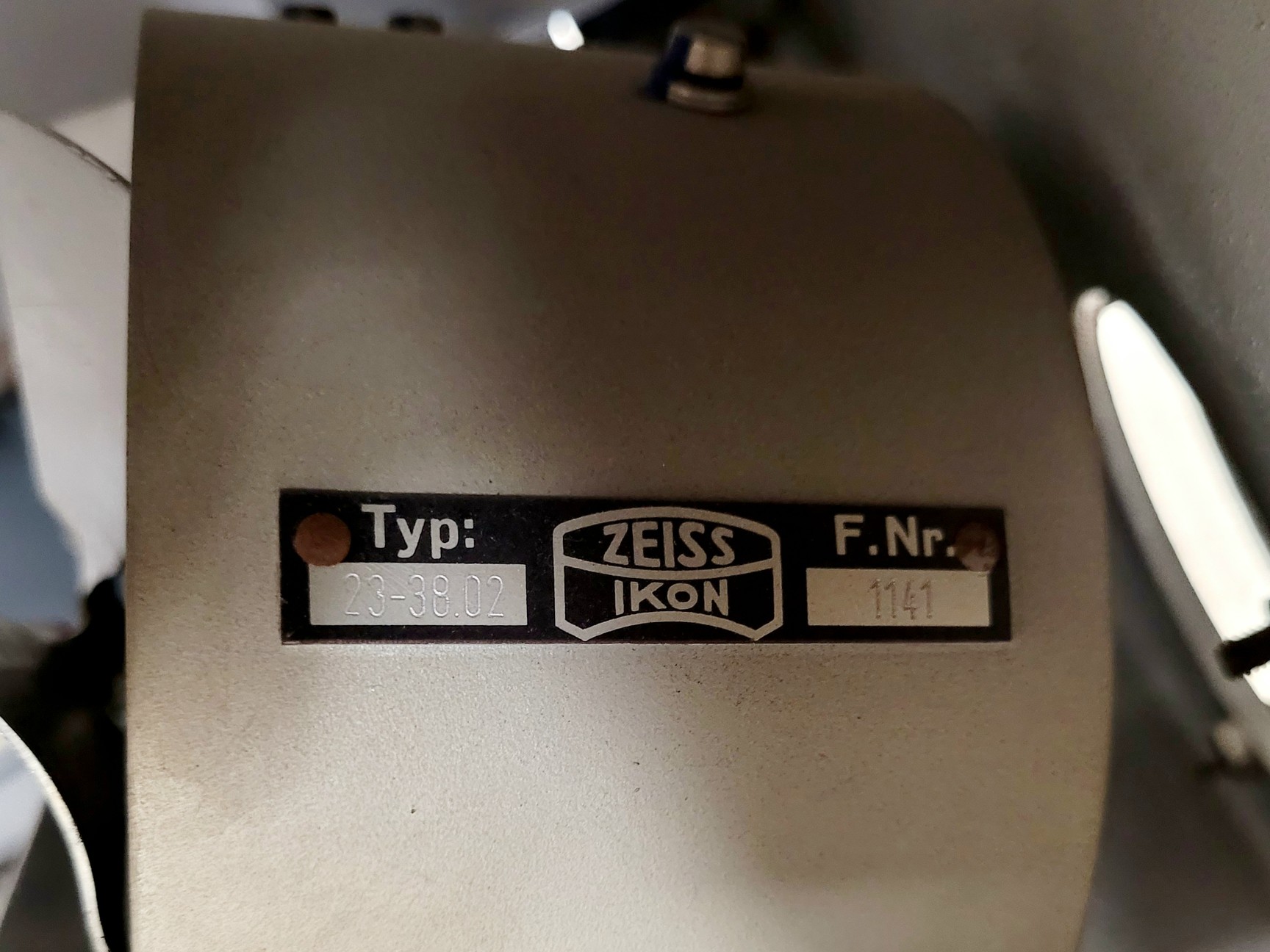Image of Zeiss Ikon Favorit 16B 16mm Cinema Projector System with Arc/Xenon Lamp Setup
