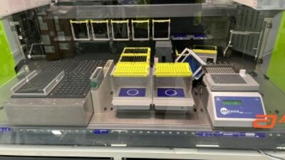 Image of Abbott Mo m2000sp Instrument E-Series Liquid Handler (2022) with Accessories Lab
