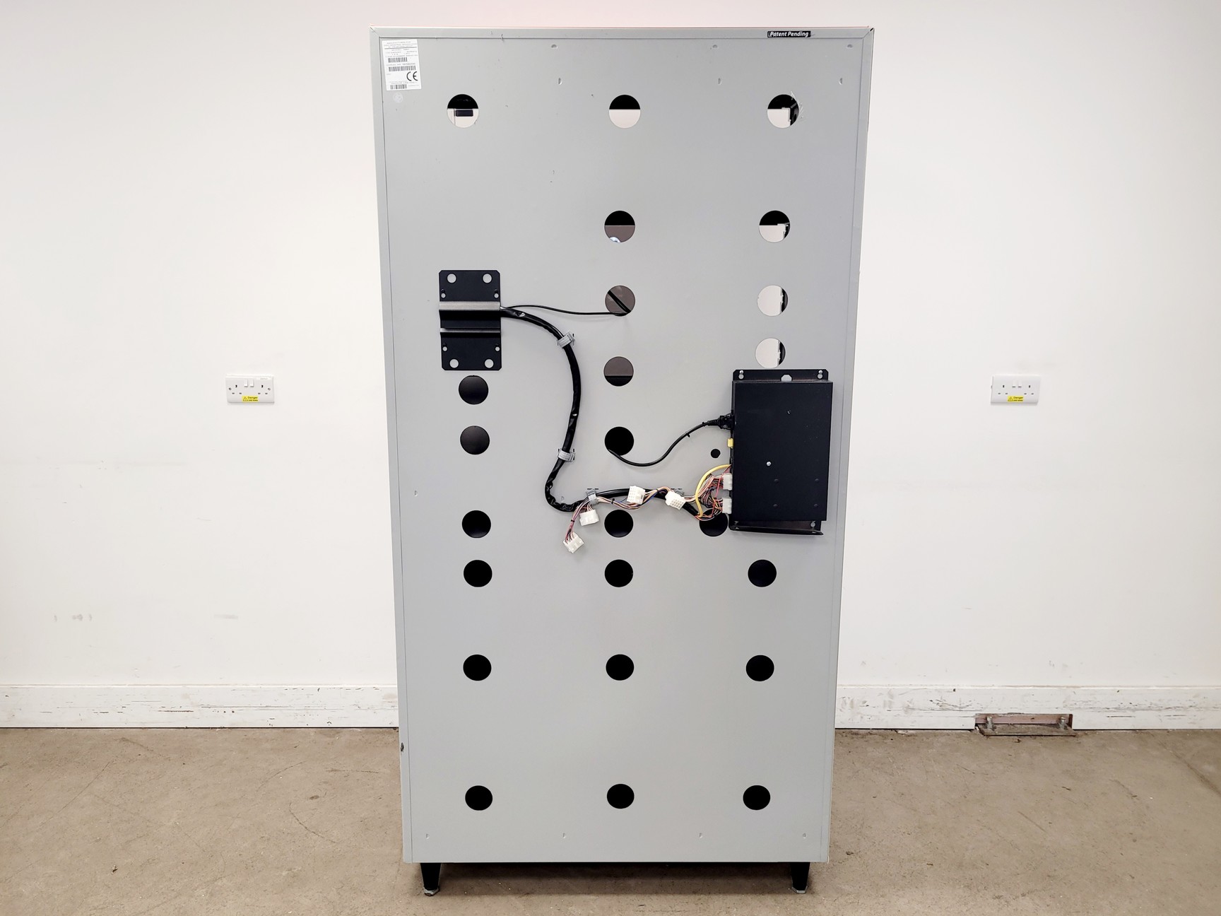 Image of Apex Industrial Technologies Model 3564 Smart Locker