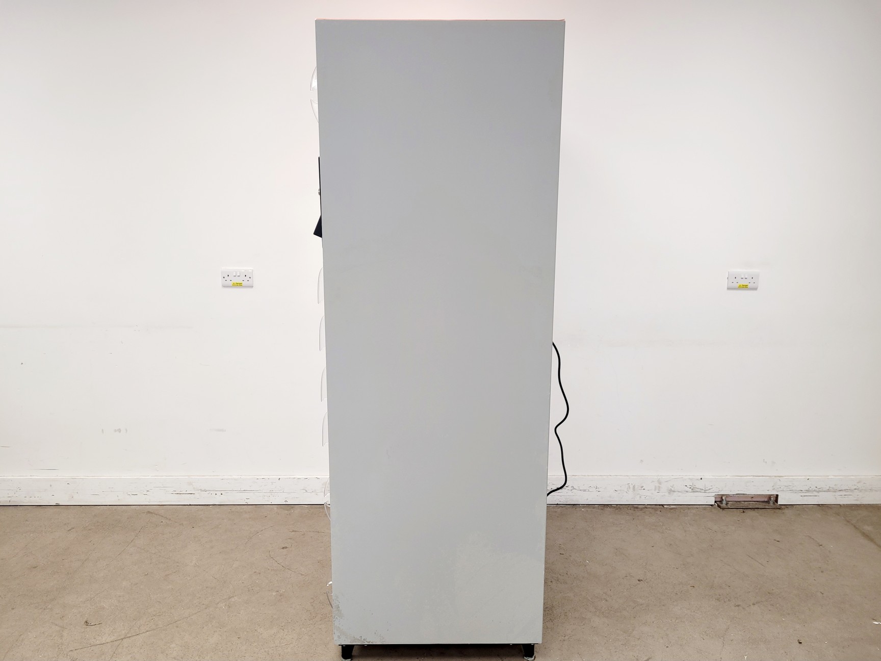Image of Apex Industrial Technologies Model 3564 Smart Locker