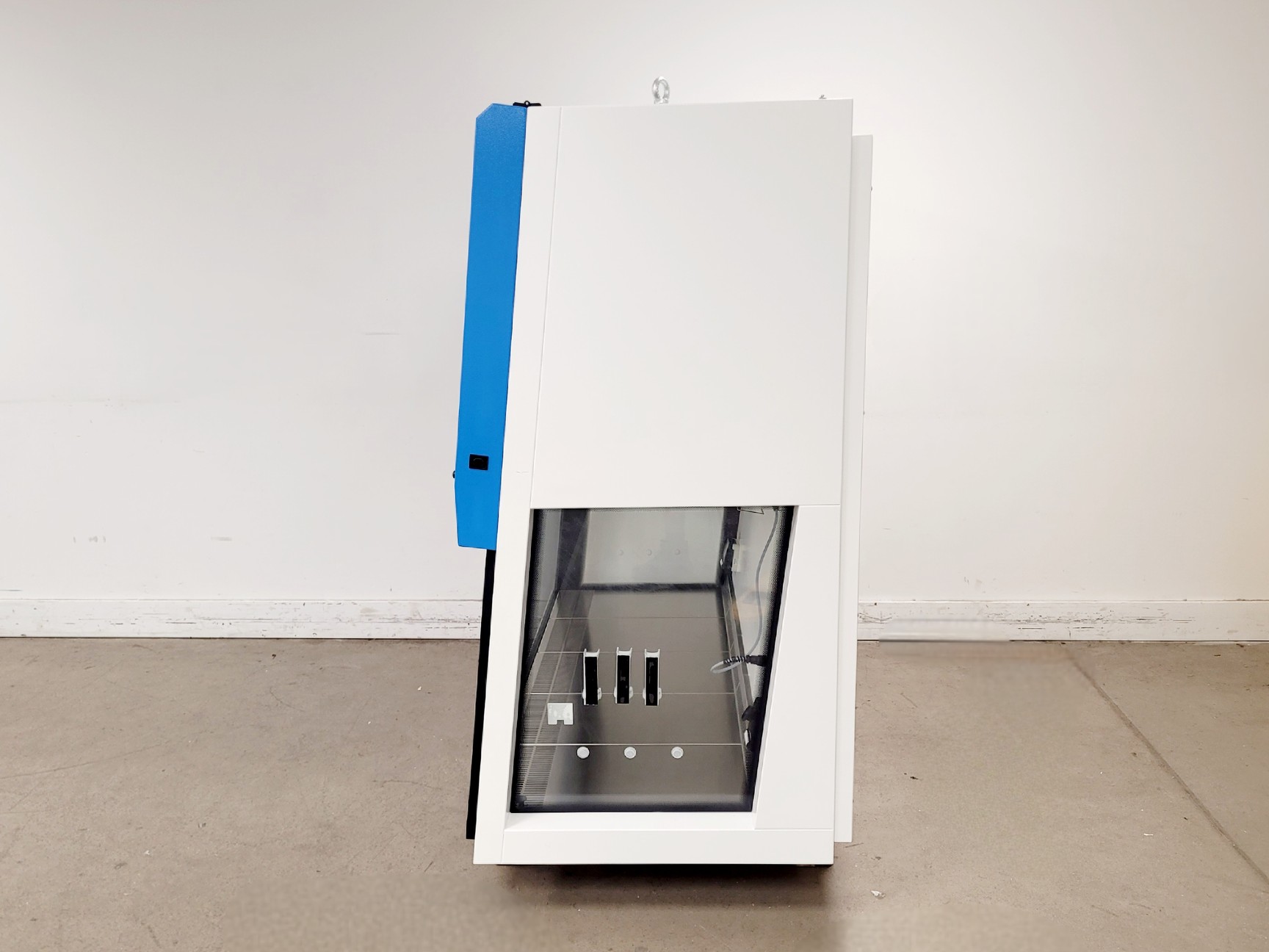 Image of Faster SafeFAST Classic 215 D Class II Biological Safety Cabinet Lab