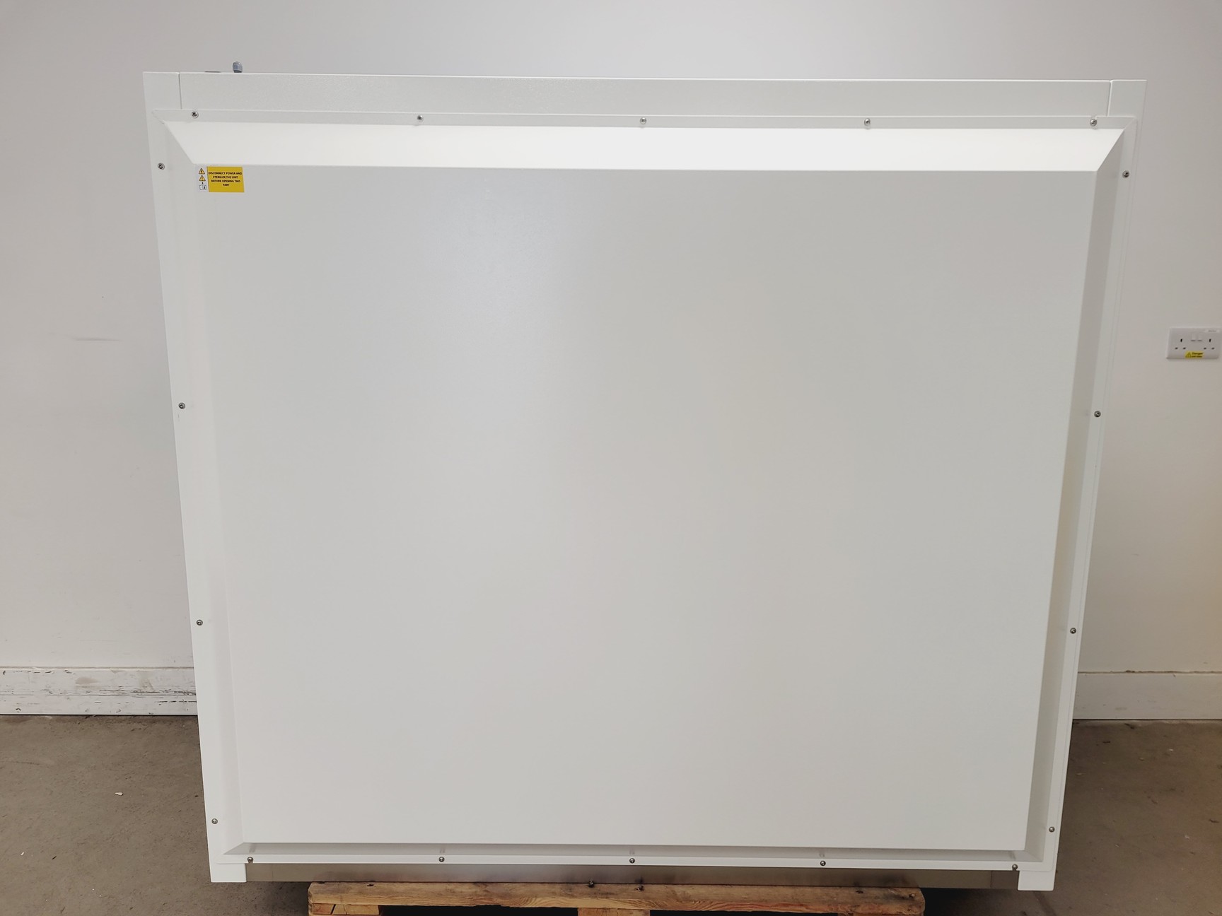 Image of Faster SafeFAST Premium 215 Class II Biological Safety Cabinet Lab