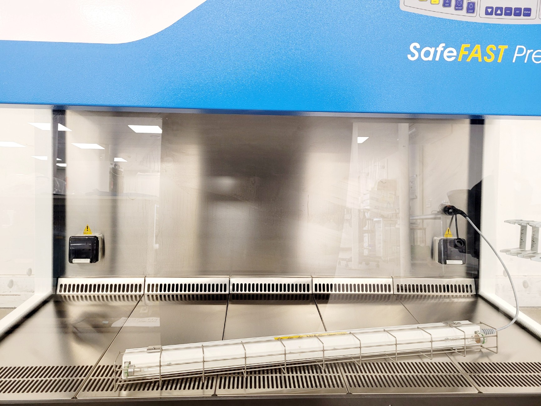 Image of Faster SafeFAST Premium 215 Class II Biological Safety Cabinet Lab