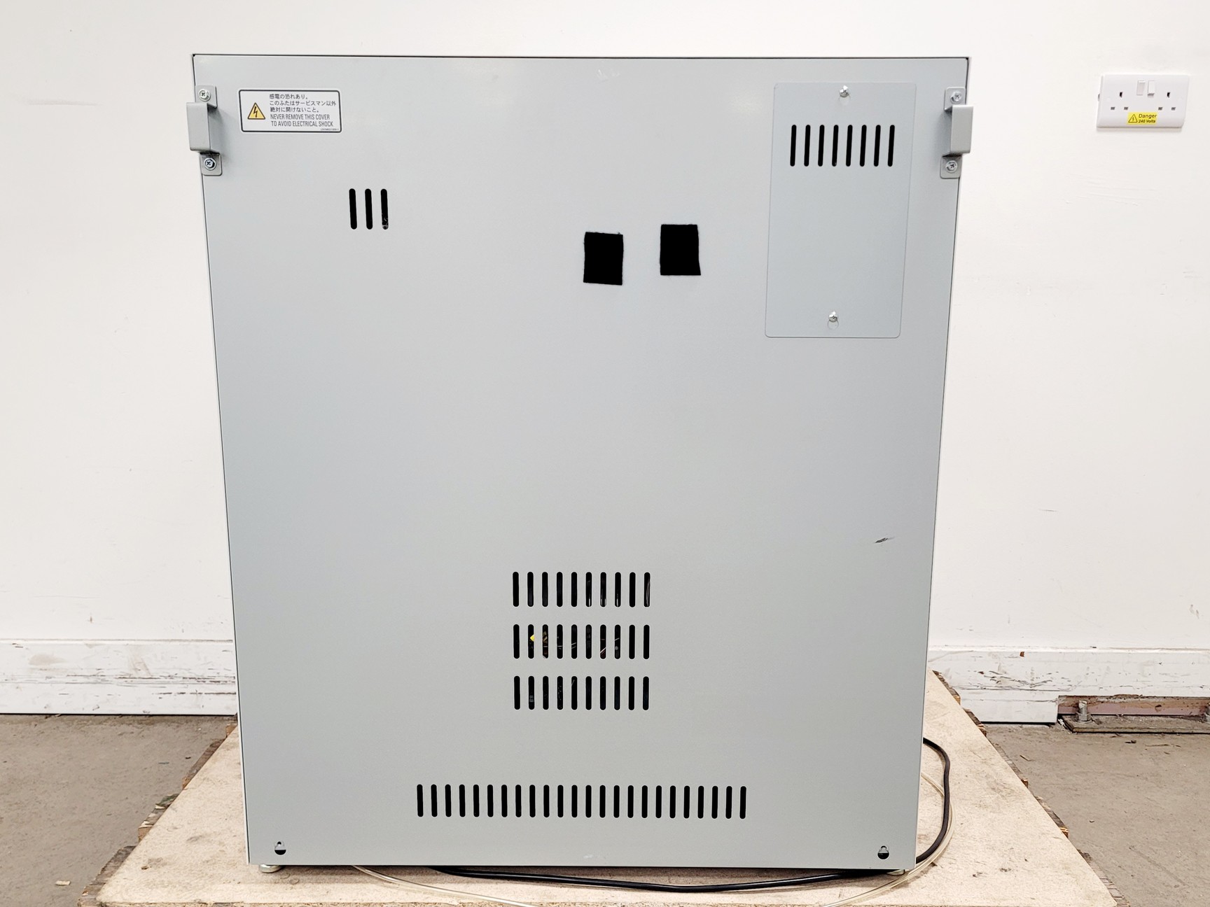 Image of PCHBI MCO-230AICUV-PE CO2 Incubator (2022) Lab