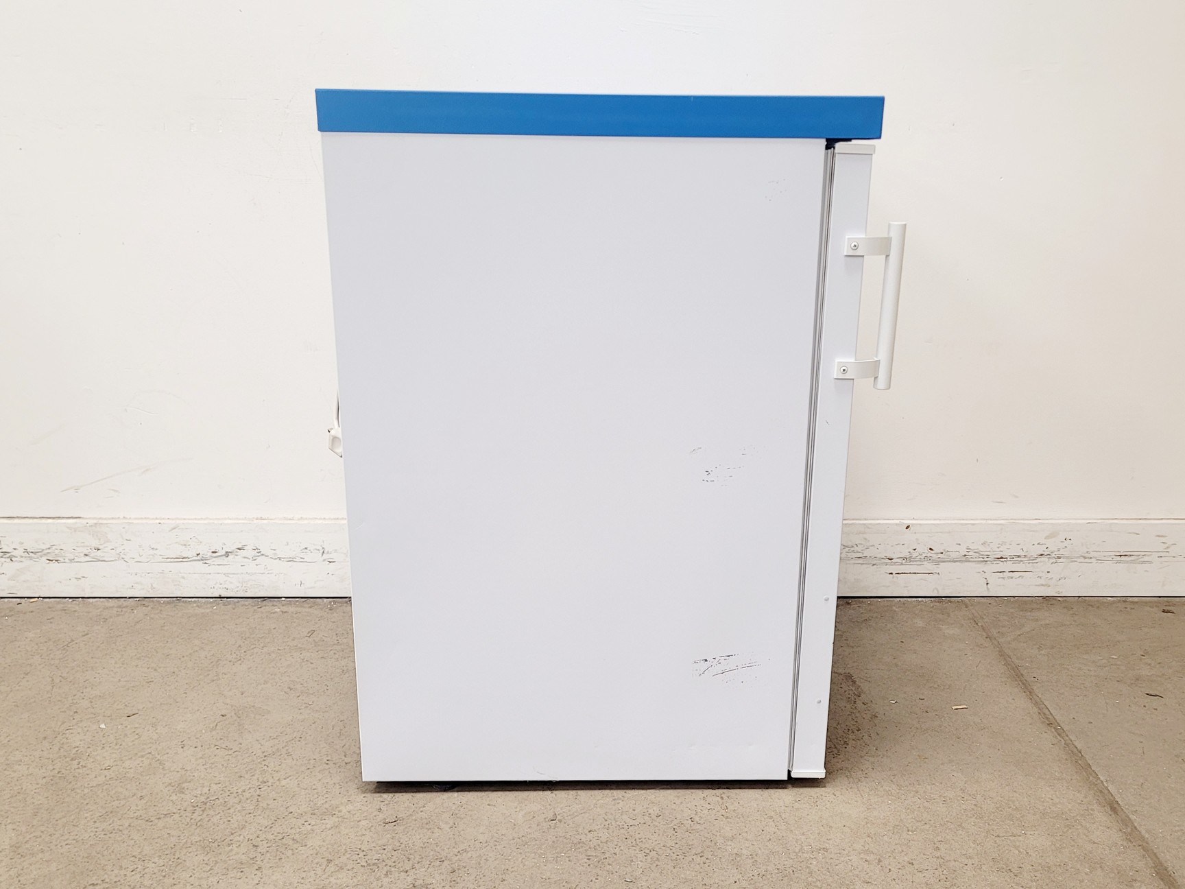 Image of Labcold RLPRO0517 Laboratory Fridge Refrigerator