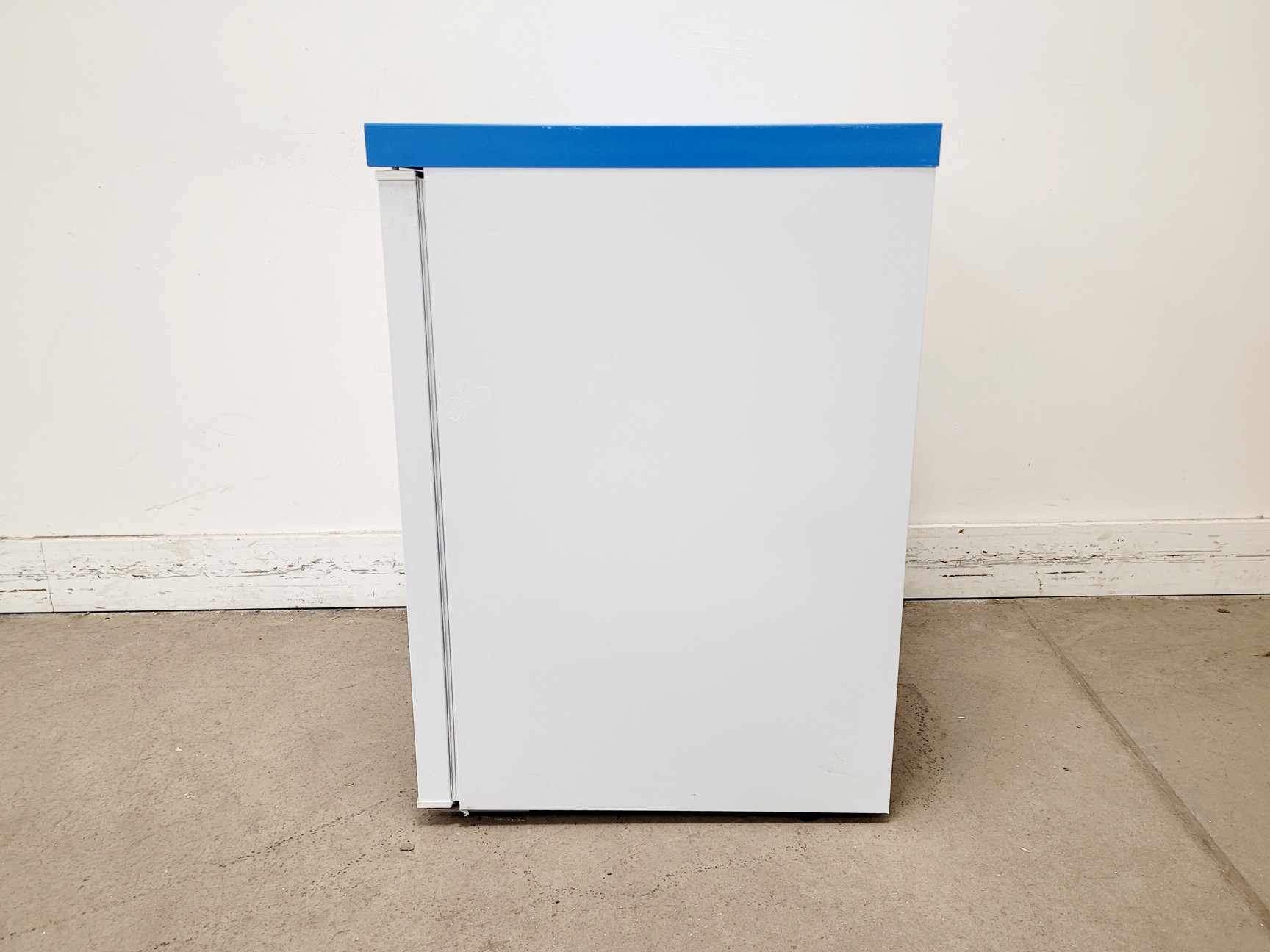 Image of Labcold RLVF0417 Sparkfree Laboratory Freezer