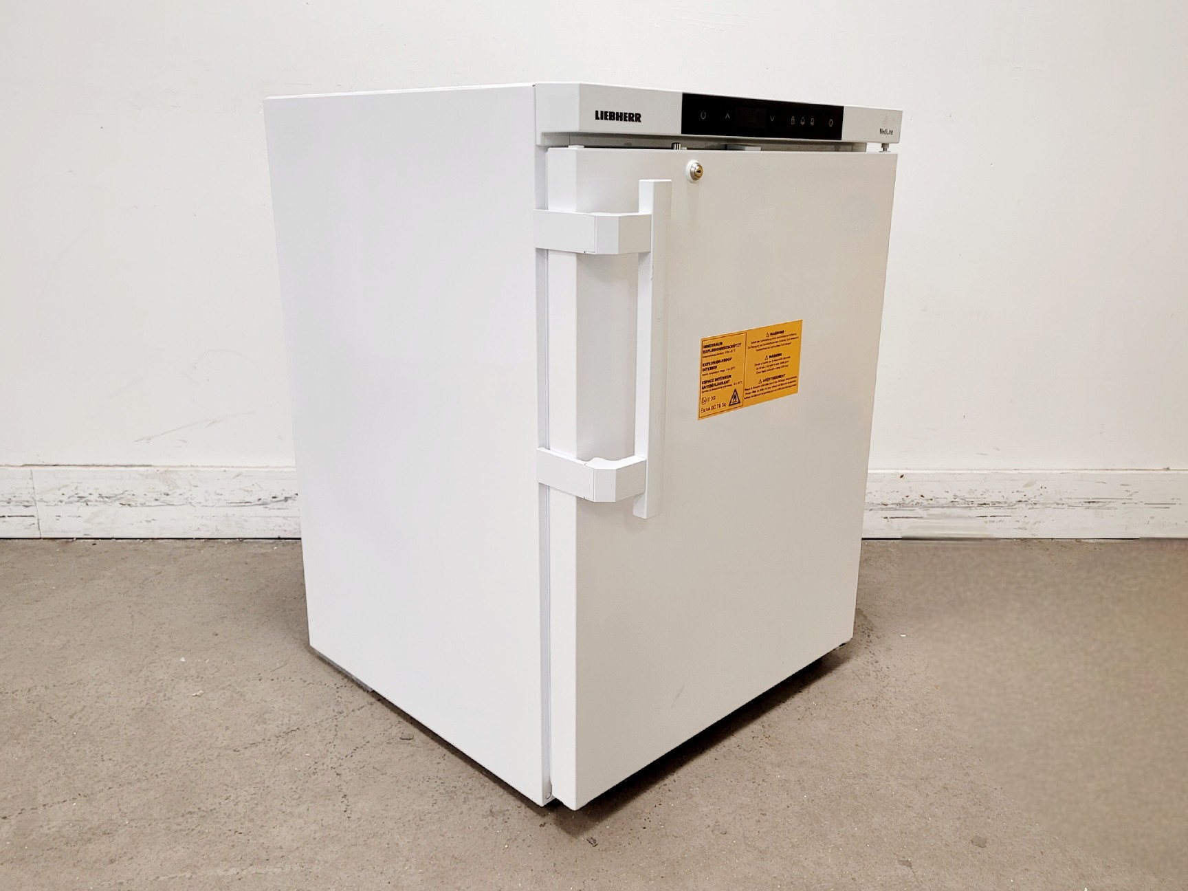 Image of Leibherr LGUex 1500 MediLine Laboratory Freezer