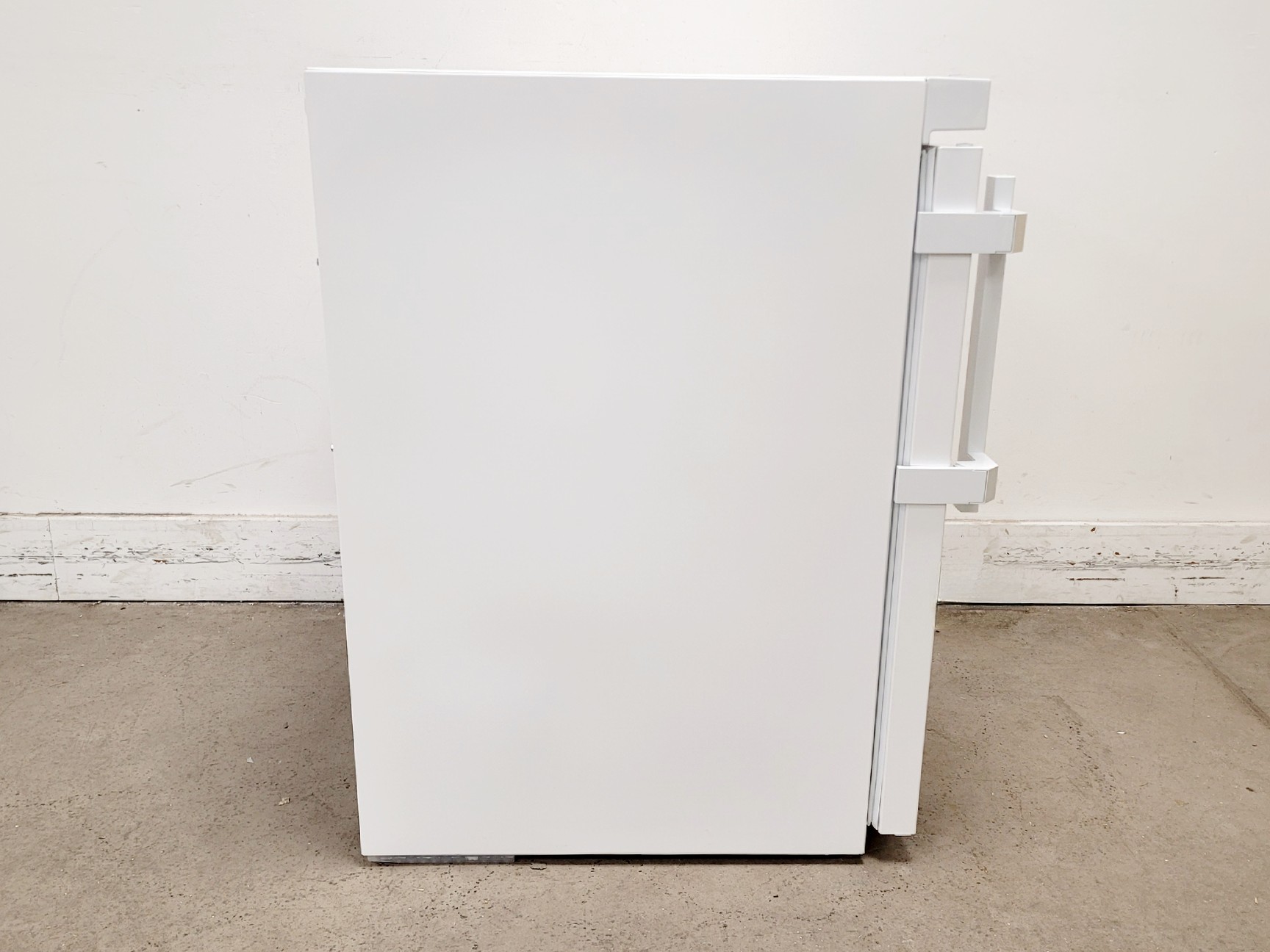 Image of Leibherr LGUex 1500 MediLine Laboratory Freezer