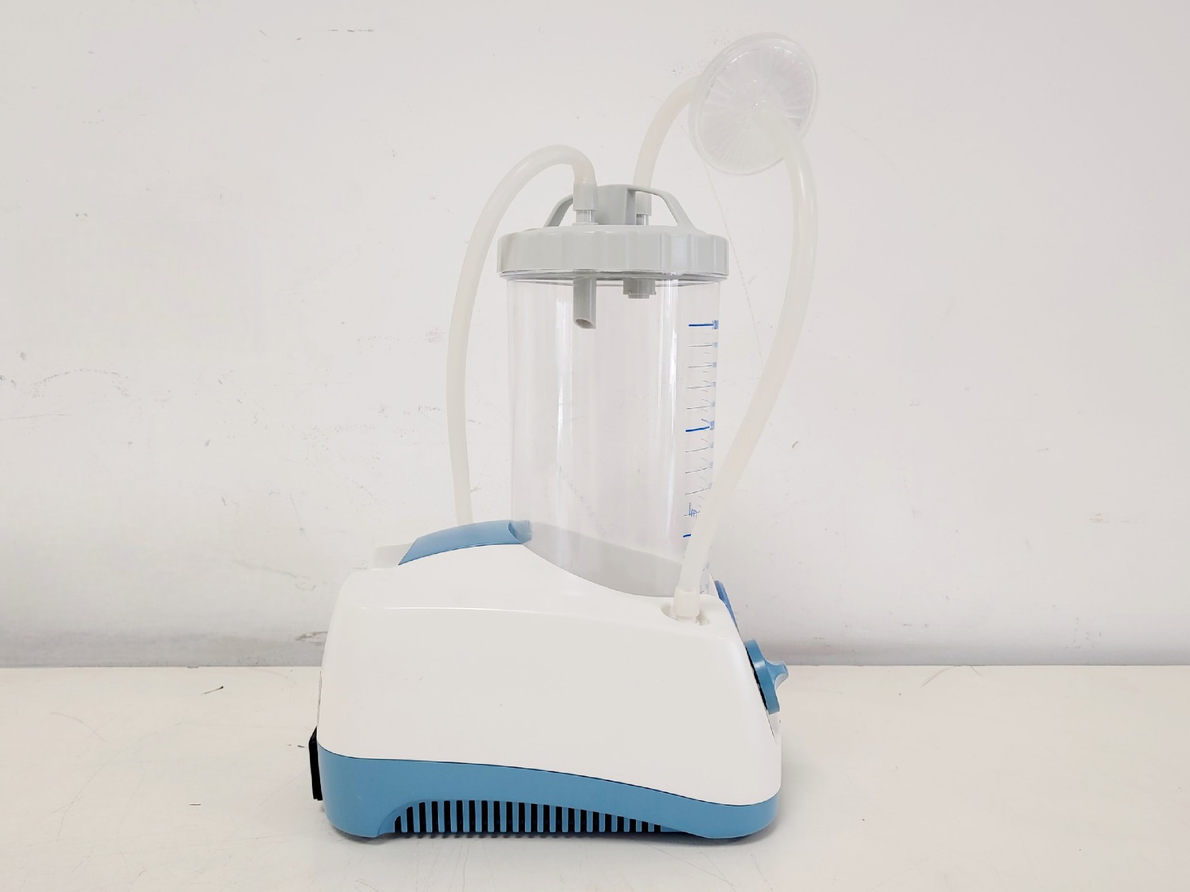 Image of Accuris V0020-E Aspire Laboratory Aspirator Lab
