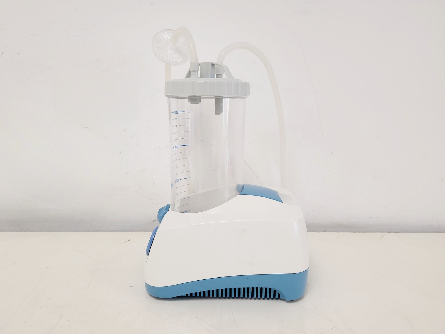 Image of Accuris V0020-E Aspire Laboratory Aspirator Lab