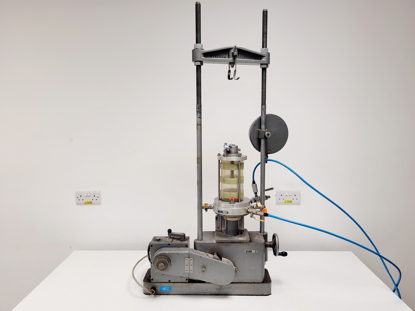 Image of Wykeham Farrance T 56 B Electromechanical Motorised Load Frame