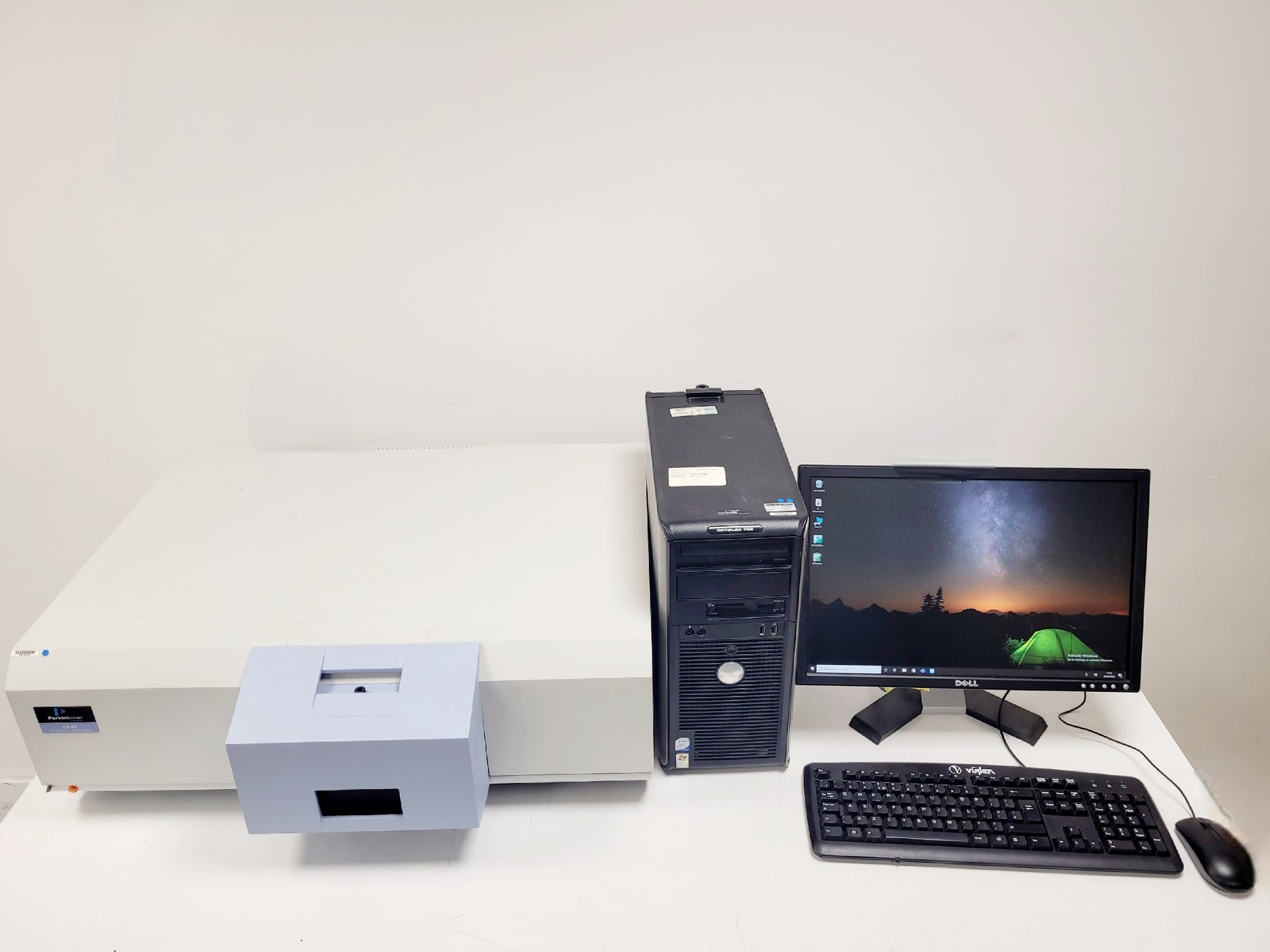 Image of Perkin Elmer LS45 Luminescence Spectrometer w/ PC & BL Studio BioLight Software 