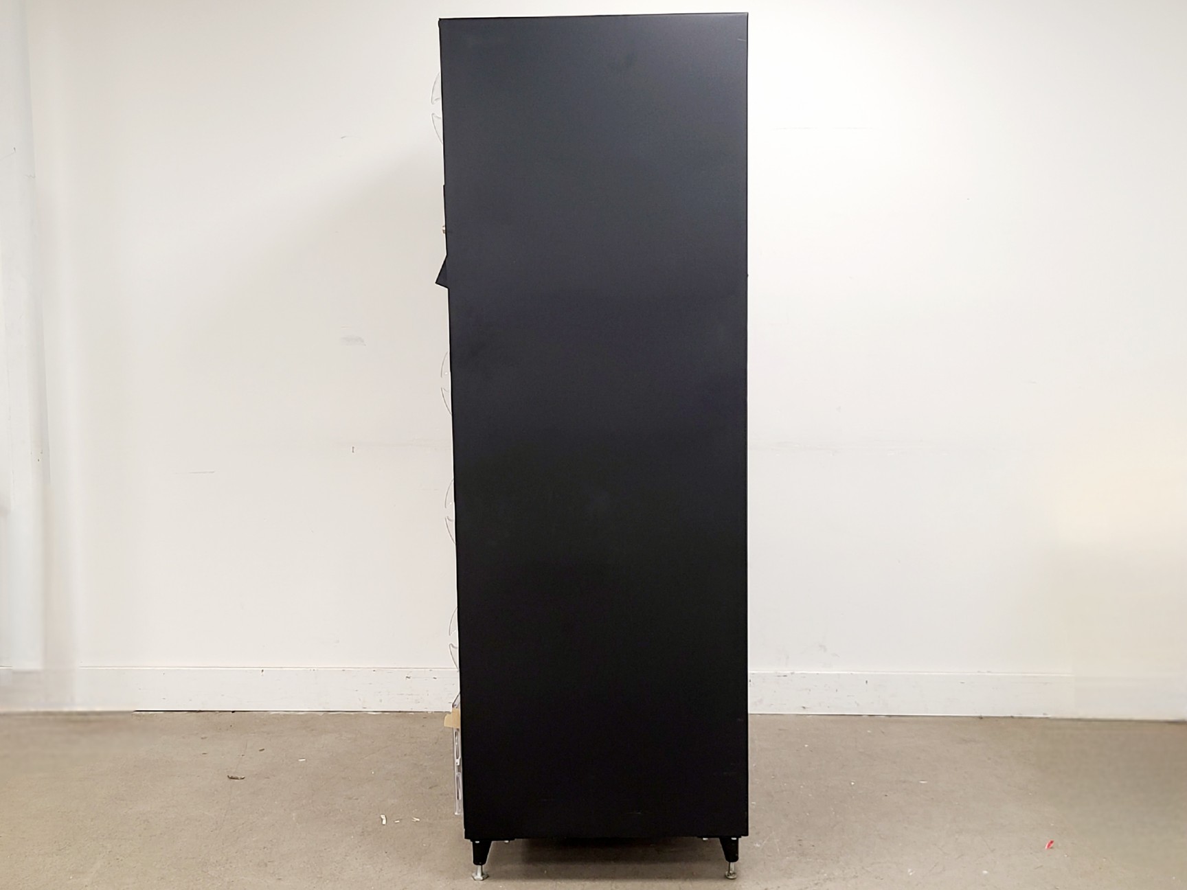 Image of Apex Industrial Technologies Model 3564 Smart Locker - Black