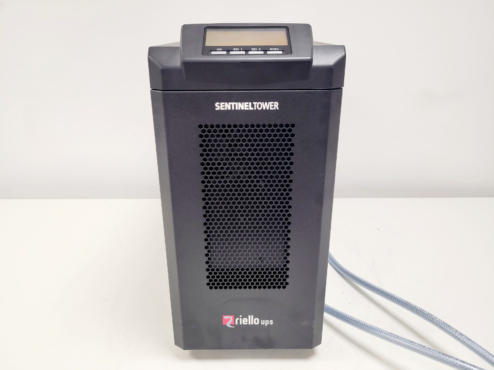 Image of Riello Uninterruptible Power Supply - UPS STW 6000 A3