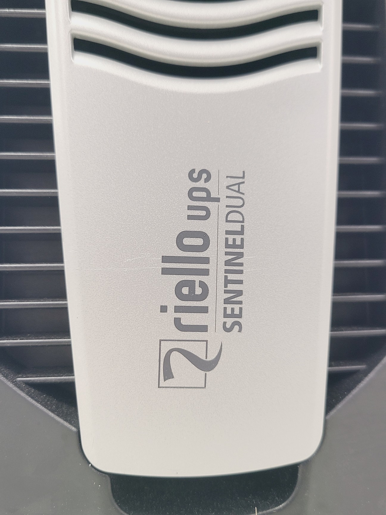 Image of Riello Uninterruptible Power Supply - UPS SDU 6000 A7