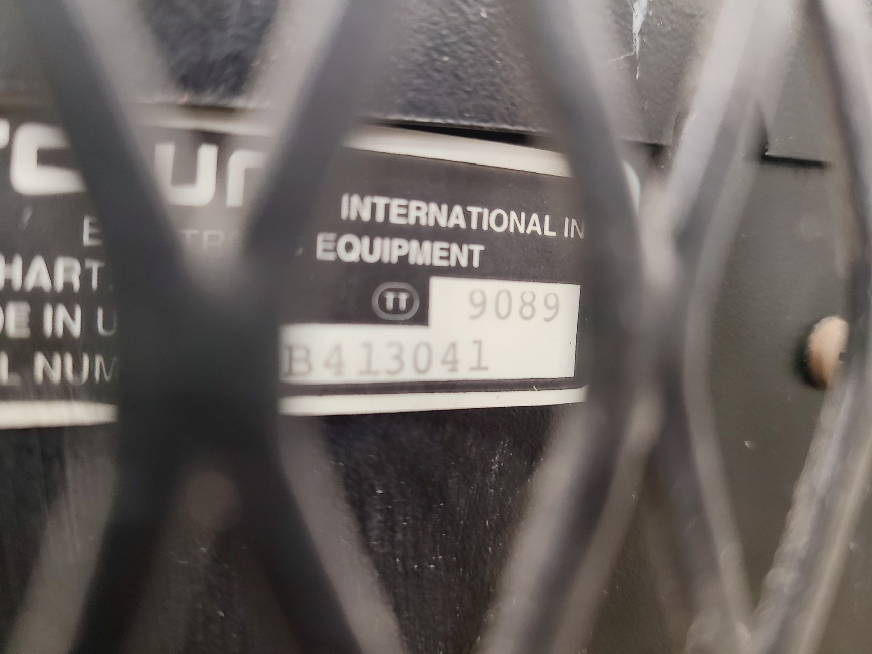 Image of Analogue Crown Power Amplification Unit Model 9069 and 2 x 9089