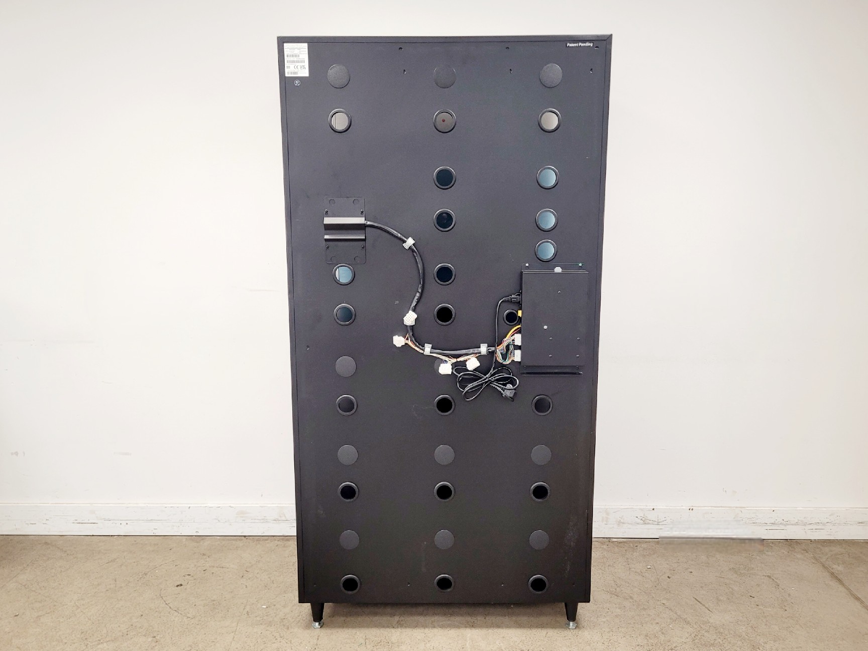 Image of Apex Industrial Technologies Model 3564 Smart Locker - Black