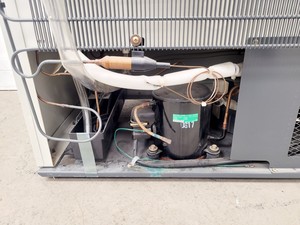 Thumbnail image of Sanyo MIR-153 Refrigerated Incubator Lab