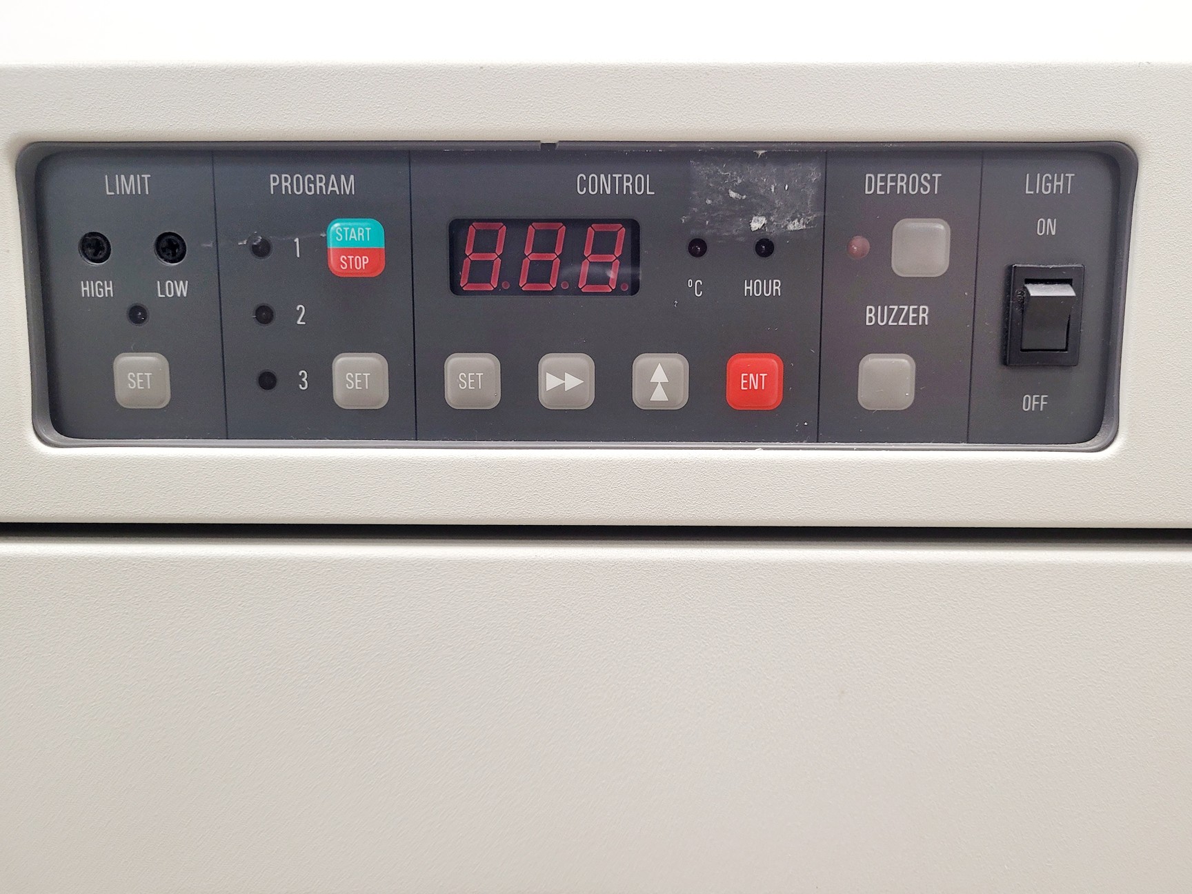 Image of Sanyo MIR-153 Refrigerated Incubator Lab