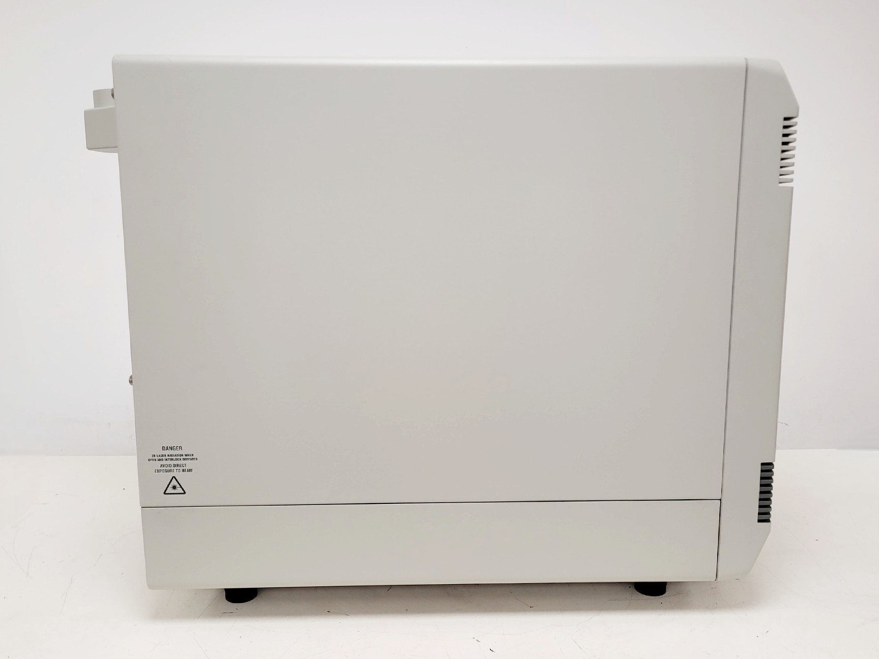 Image of Applied Biosystems 7900HT Fast Real-Time PCR System Lab