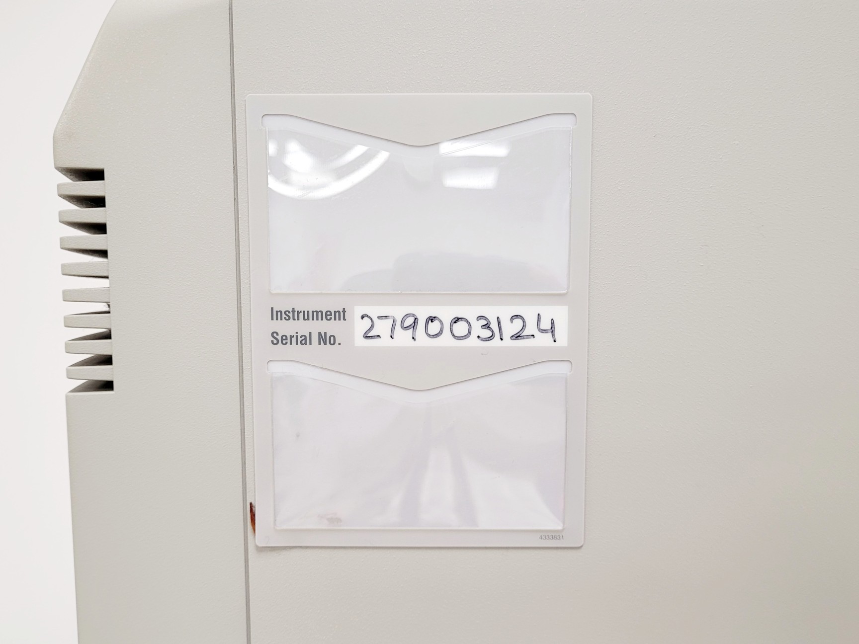 Image of Applied Biosystems 7900HT Fast Real-Time PCR System Lab