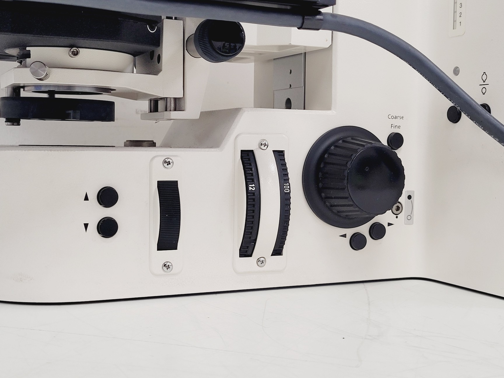 Image of Carl Zeiss Axioplan 2 Imaging Fluorescence Microscope Lab