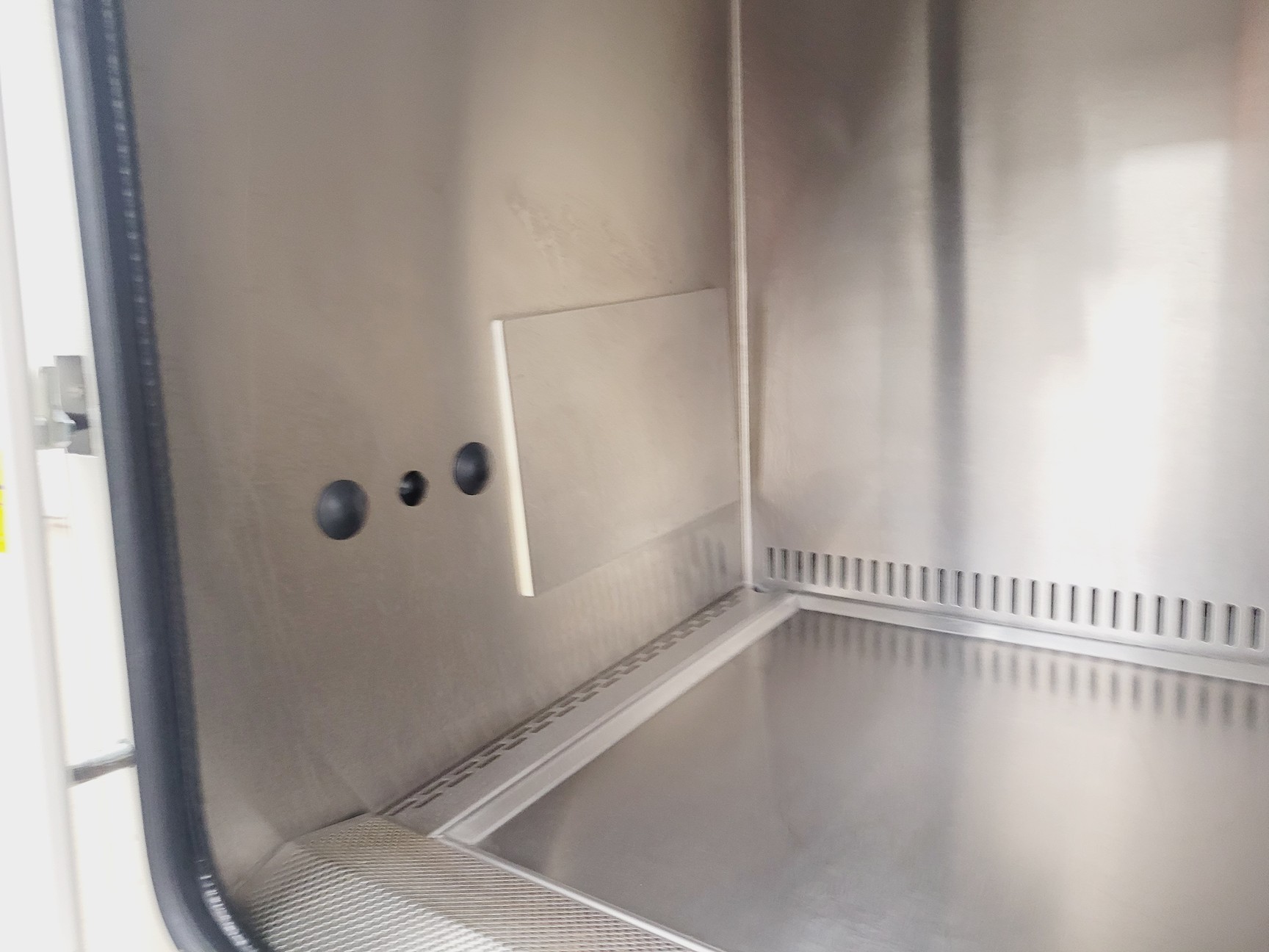 Image of BioQuell MicroFlow Advanced Safety Cabinet - ABS1000CLS2-Mk2