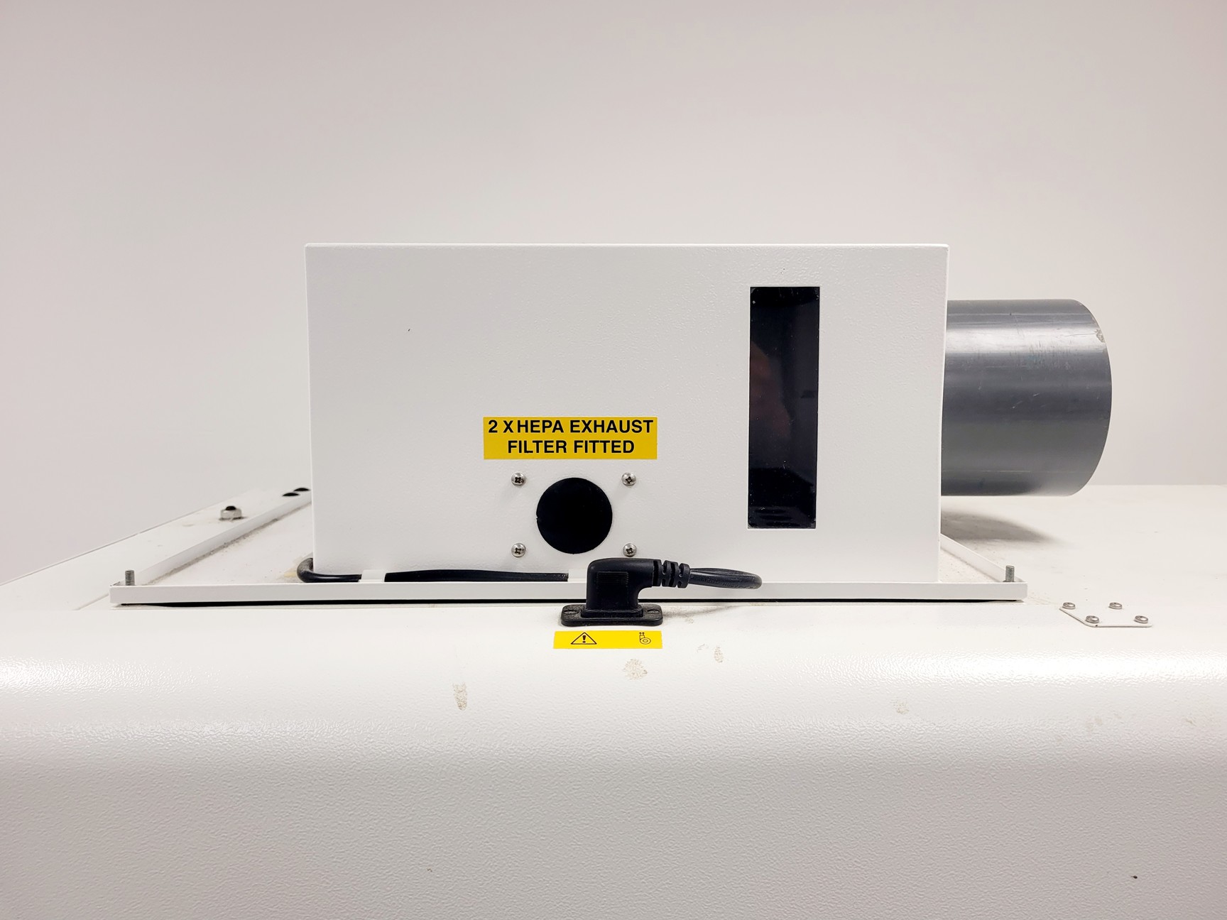 Image of BioQuell MicroFlow Advanced Safety Cabinet - ABS1000CLS2-Mk2