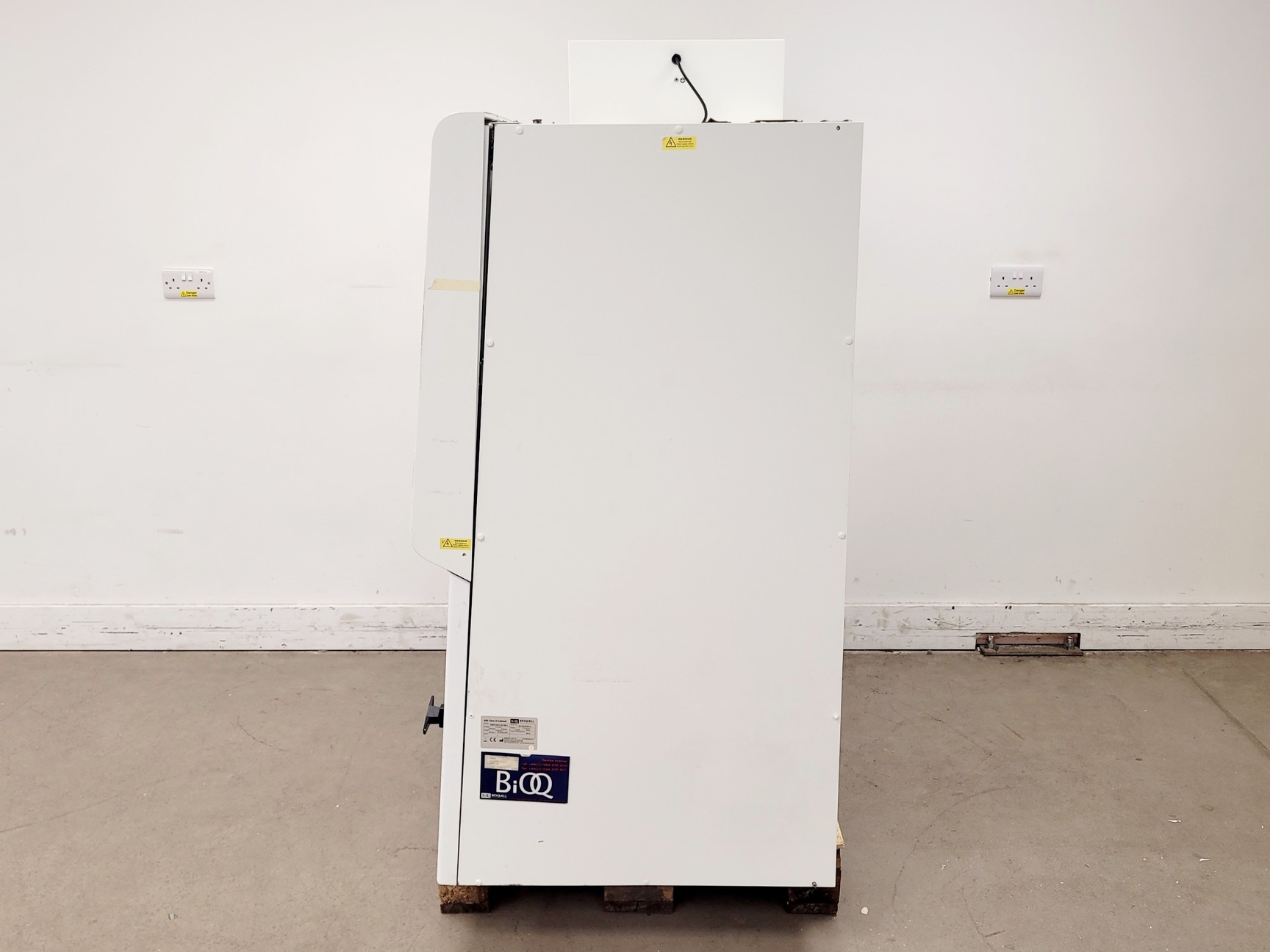 Image of Bioquell Microflow Advanced Bio Safety Cabinet Class 2 - ABS1200CLS2-Mk2