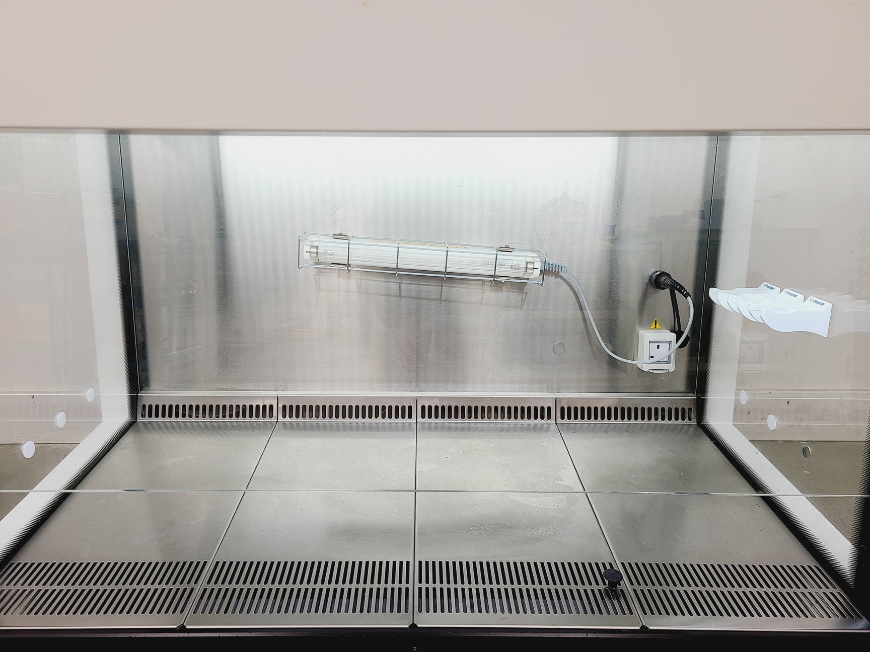 Image of Envair eco SCS 2-4 EVO Class II Safety Cabinet w/ Stand Lab