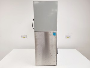 Thumbnail image of Holten LaminAir HV Mini PCR Workstation w/ Pipettes Lab