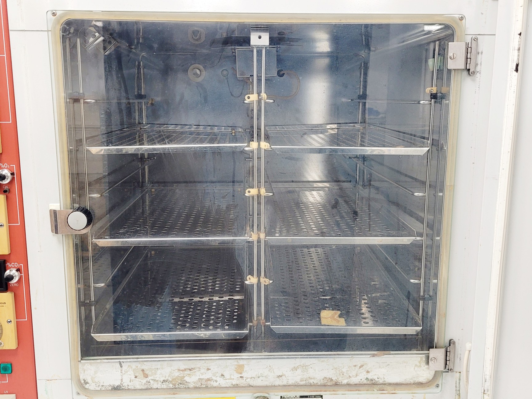 Image of Heraeus D-6450 Hanau B5060 EK-02 Lab Incubator