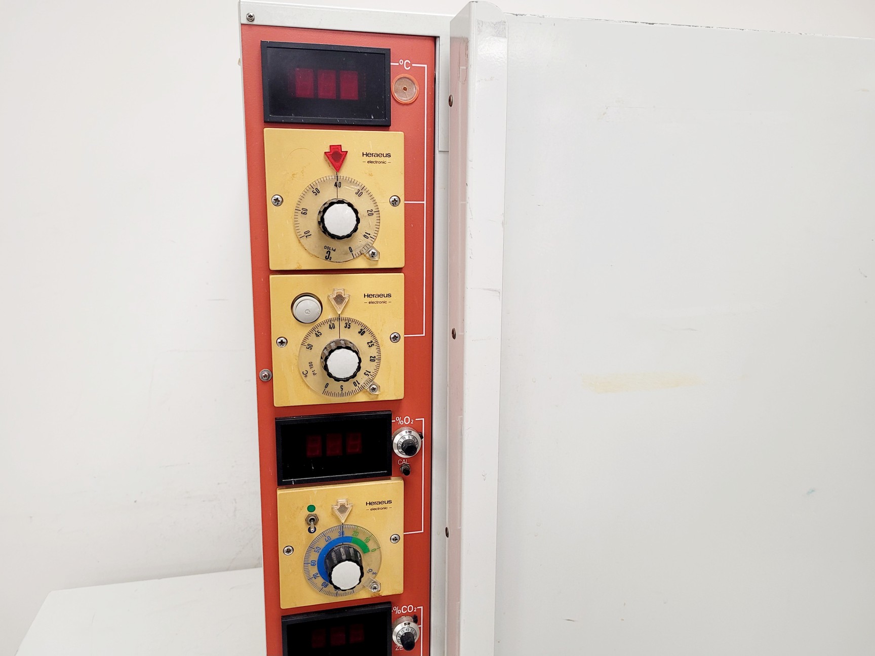 Image of Heraeus D-6450 Hanau B5060 EK-02 Lab Incubator