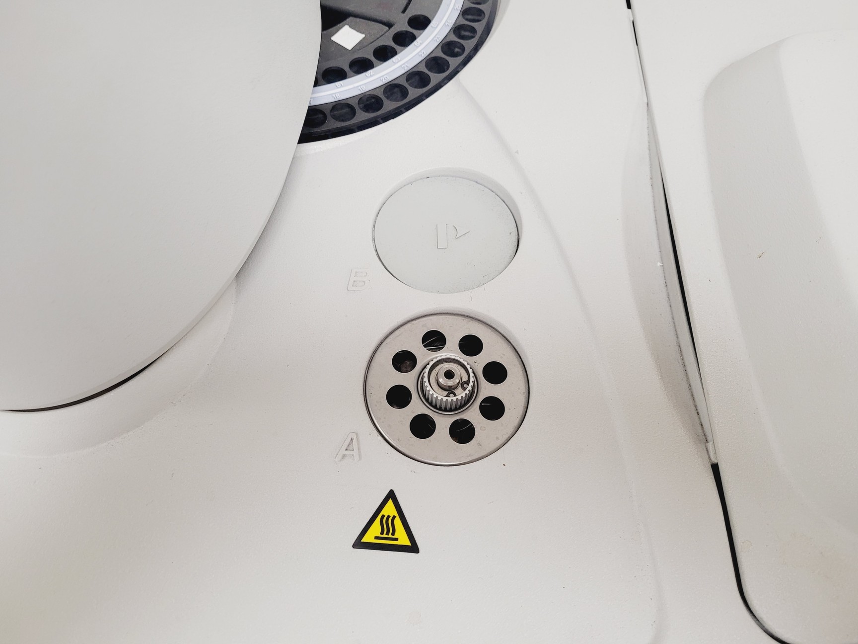 Image of PerkinElmer Clarus 500 Gas Chromatography GC Lab