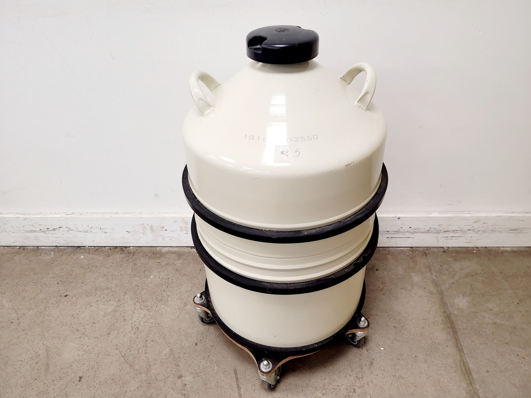 Image of Inoxcva Cryoseal IN50 Liquid Nitrogen Cryogenic Container/Dewar w/ Trolley/Tank