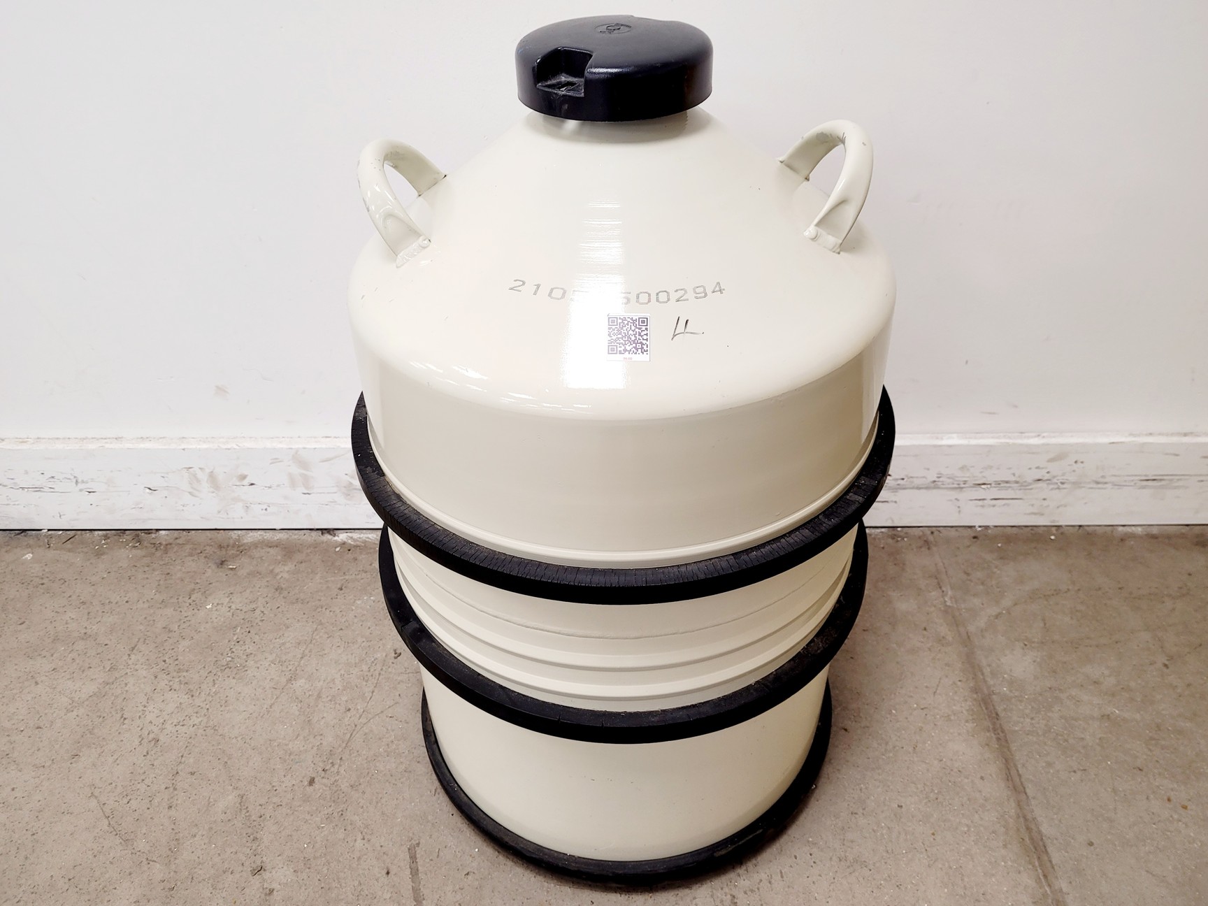 Image of Inoxcva Cryoseal IN50 Liquid Nitrogen Cryogenic Container/Dewar/Tank