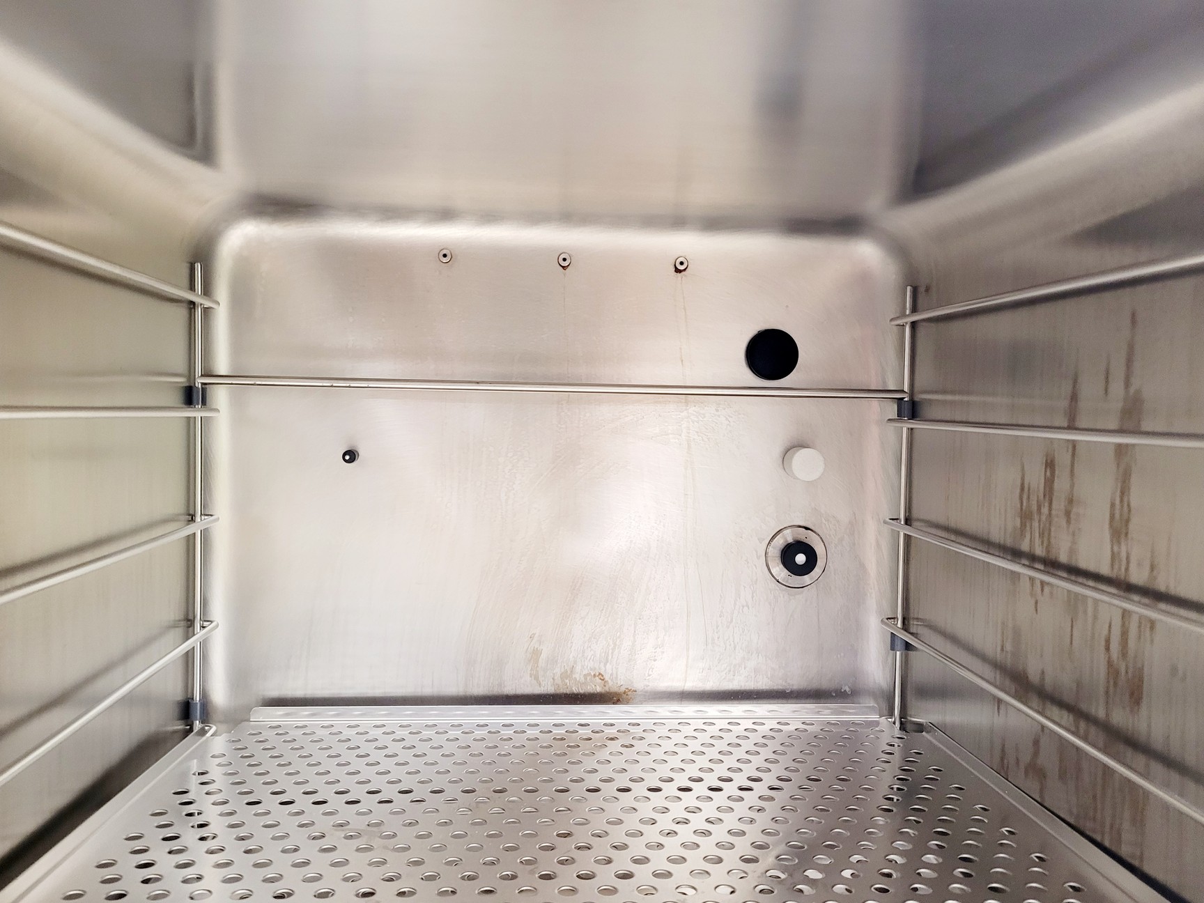 Image of New Brunswick Galaxy 170R CO2 Incubator