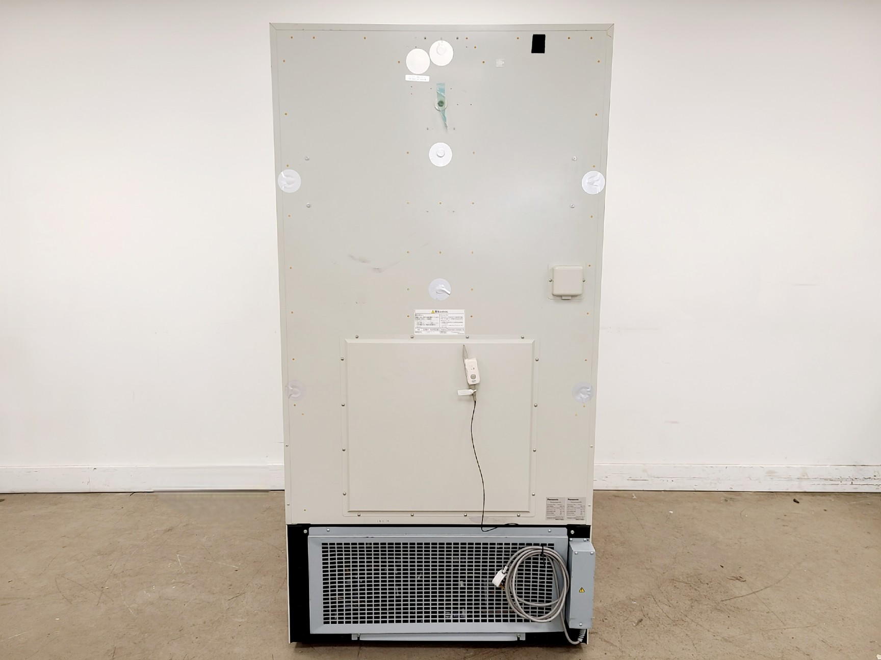 Image of Panasonic MDF-U700VX Ultra-Low Temperature Freezer -86 Lab