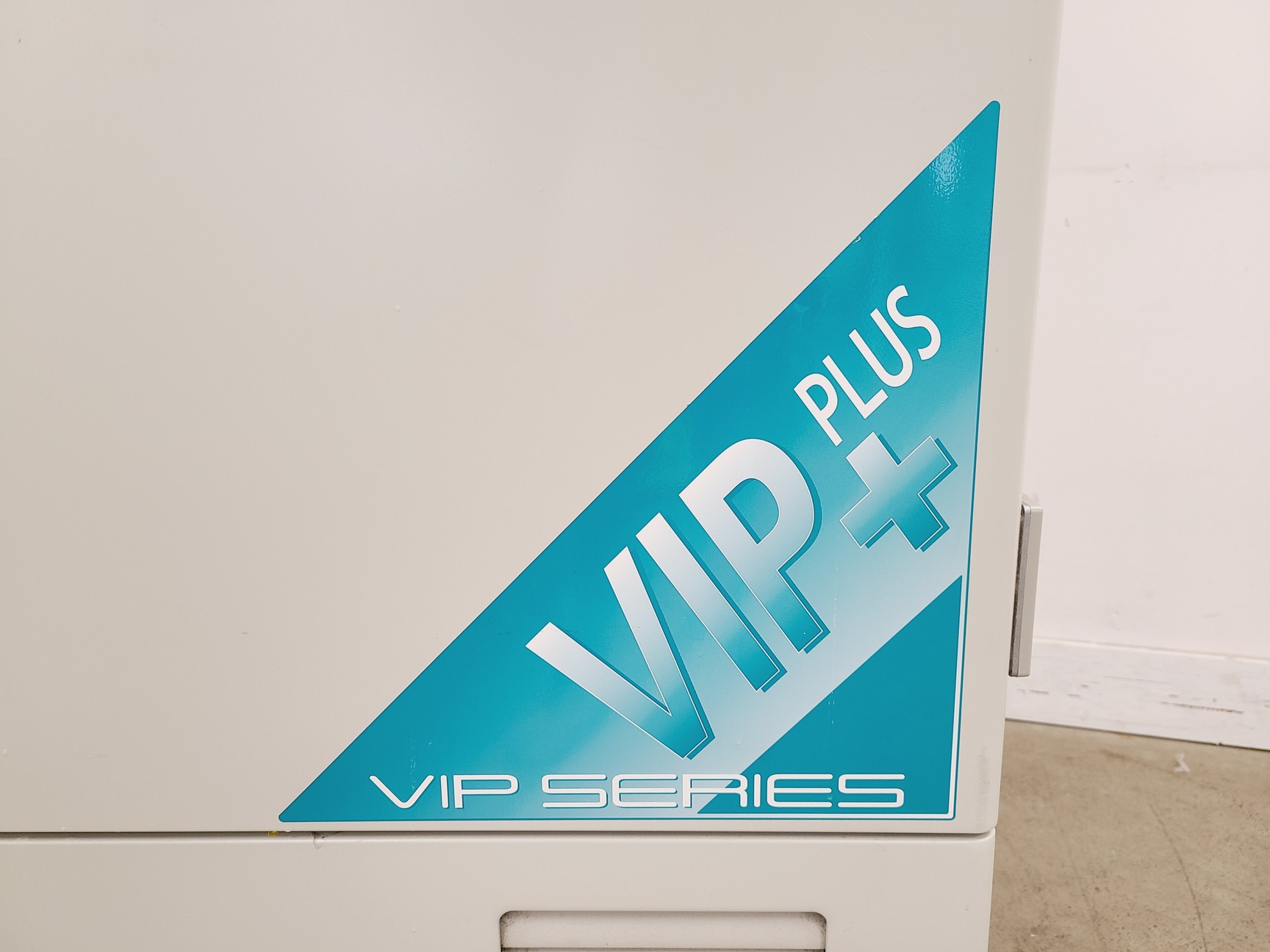 Image of Panasonic MDF-U700VX Ultra-Low Temperature Freezer -86 Lab