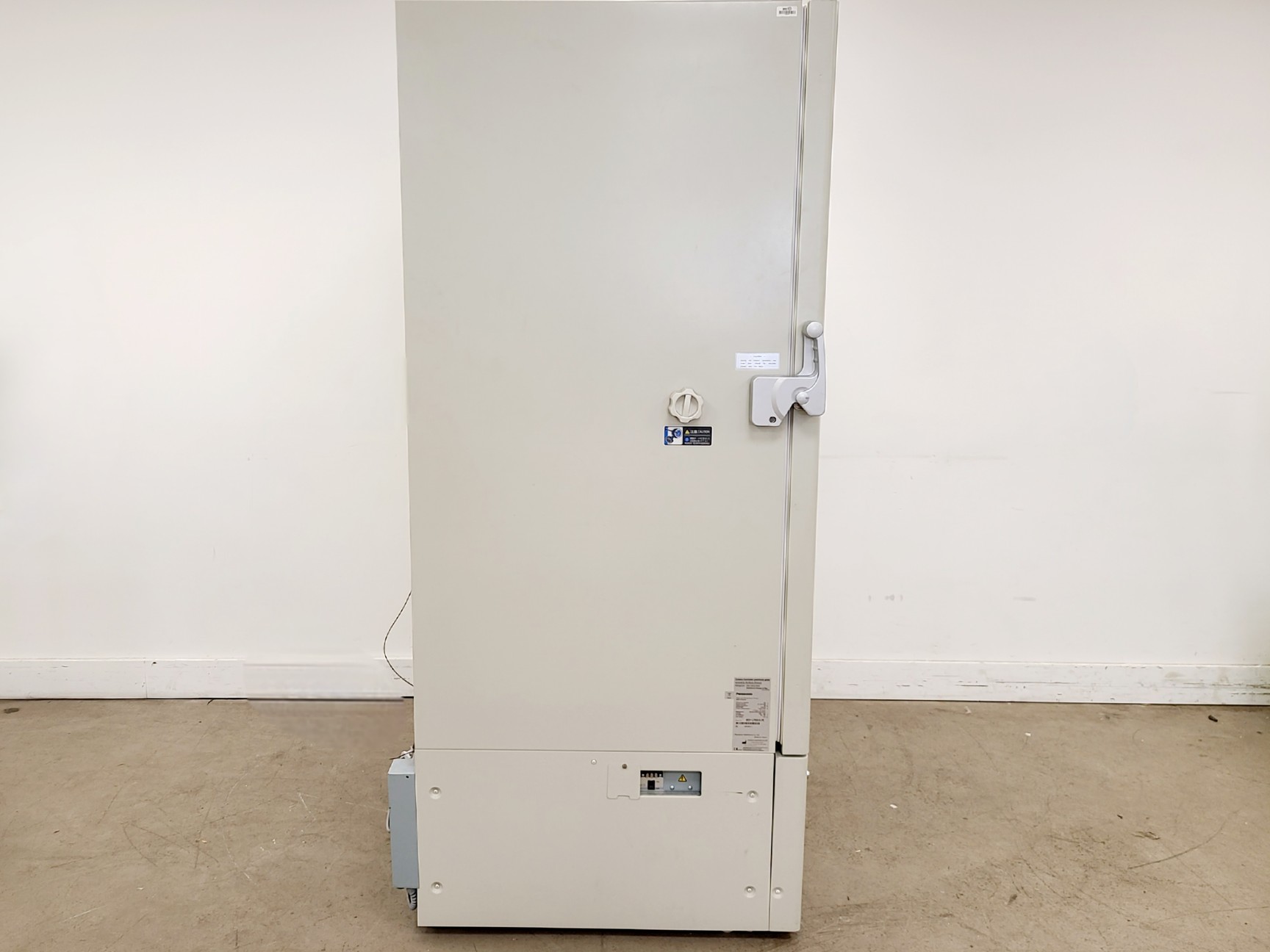 Image of Panasonic MDF-U700VX Ultra-Low Temperature Freezer -86 Lab