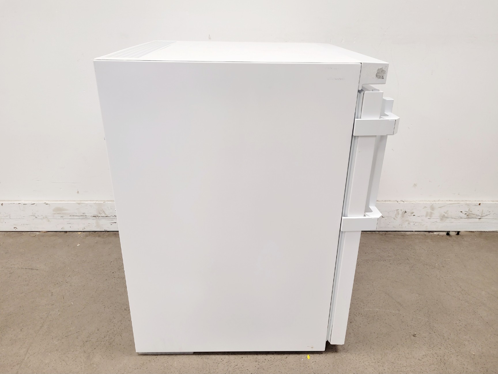 Image of Liebherr MediLine LGUEX 1500 Laboratory Freezer