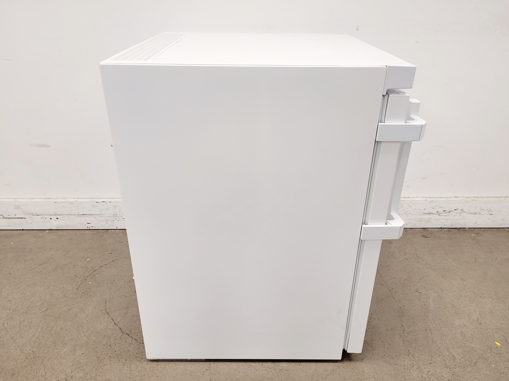 Image of Liebherr MediLine LKUexv 1610 Laboratory Fridge