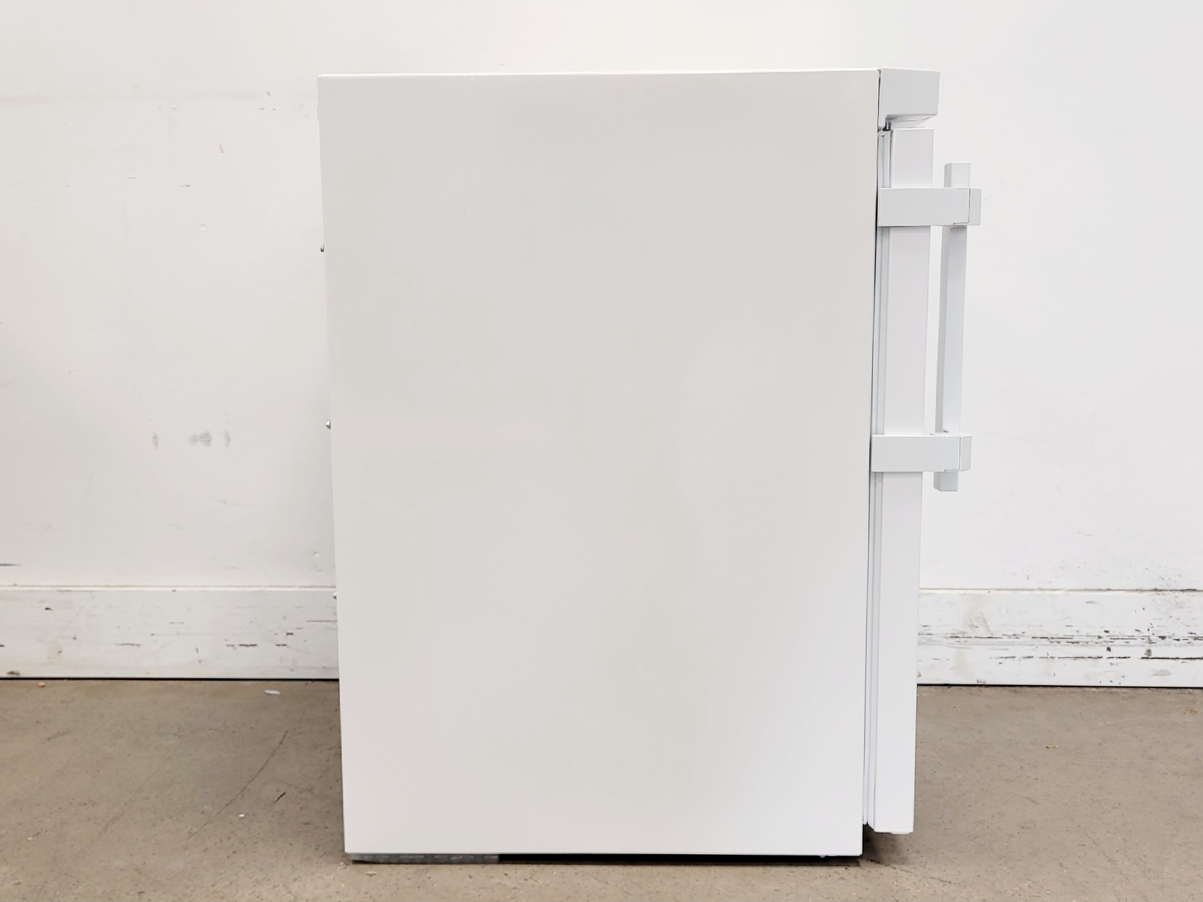 Image of Liebherr MediLine LKUexv 1610 Laboratory Fridge