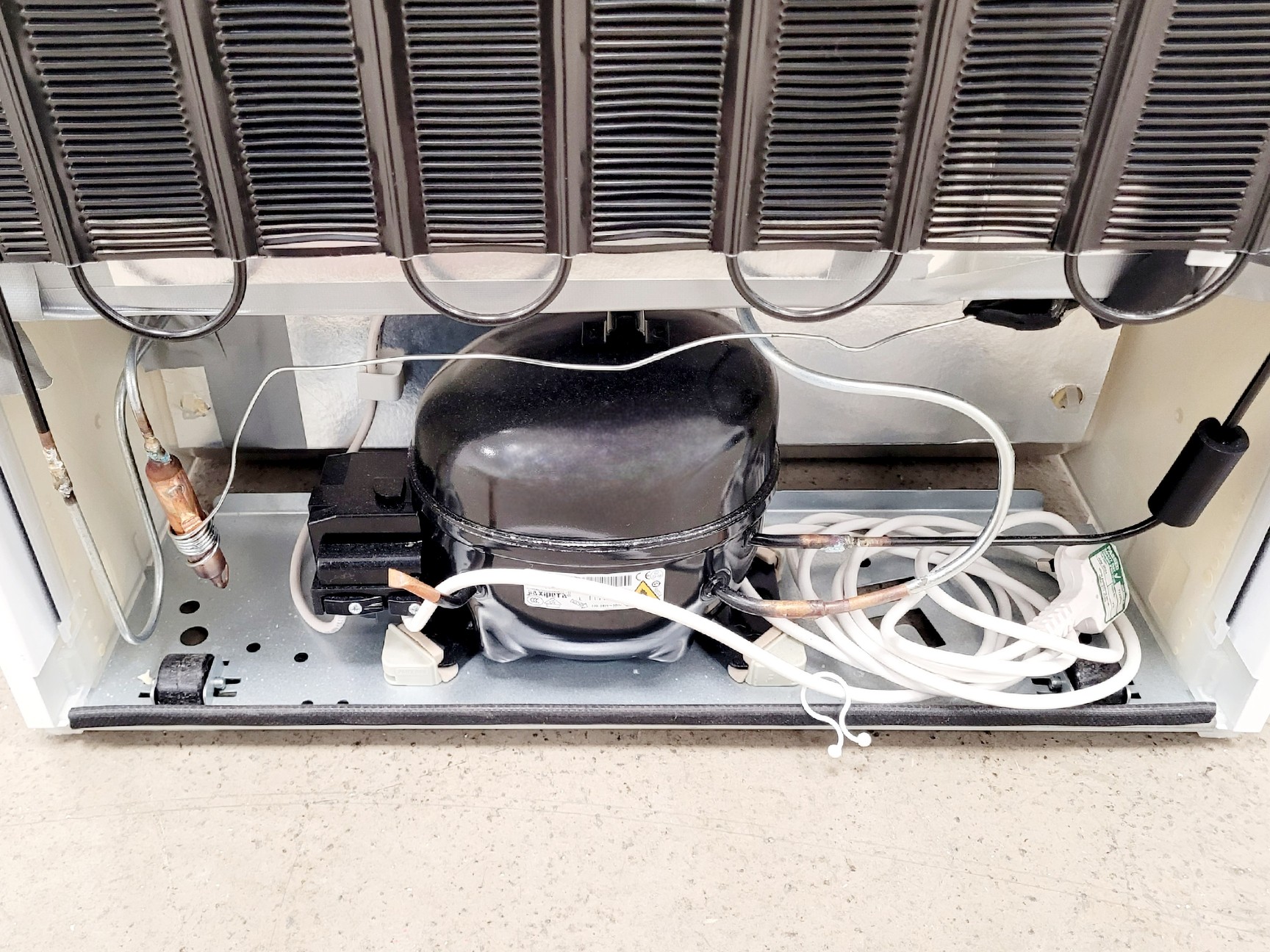 Image of Liebherr MediLine LGUEX 1500 Laboratory Freezer